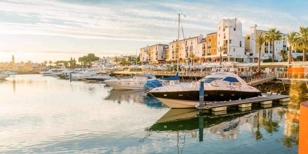 Vilamoura e Quarteira: Guía das Melhores Praias Algarvias